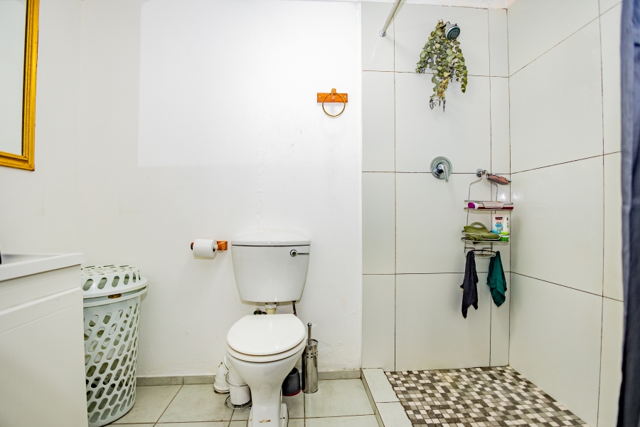 3 Bedroom Property for Sale in Uitsig Western Cape